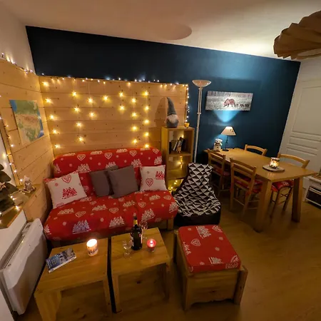 Appartement T3 Cosy Terrasse & Jardin - Vue Montagne Pyrenees- 500m Gare Sncf- Navettes Bagnères-de-Luchon